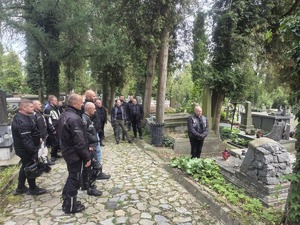 Uczestnicy rajdu podczas postoju na szlaku