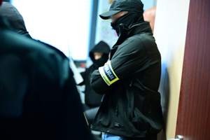 Policjanci podczas czynności służbowych