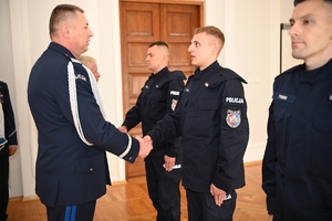 Policjanci i zaproszeni goście podczas ślubowania w auli Komendy Wojewódzkiej Policji w Rzeszowie