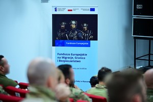 Policjanci podczas szkolenia