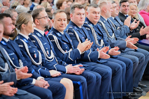 Liceum w Tyczynie z udziałem podkarpackich policjantów