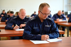 Policjanci podczas konkursu oskarżycieli publicznych