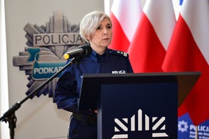 Policjanci podczas konkursu na najlepszego oskarżyciela publicznego.