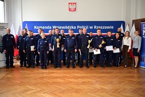 Policjanci podczas konkursu na najlepszego oskarżyciela publicznego.