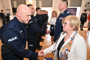 Funkcjonariusze podczas ślubowania