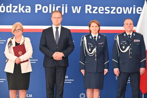 Funkcjonariusze podczas ślubowania