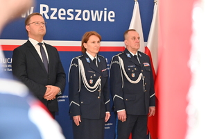 Funkcjonariusze podczas ślubowania