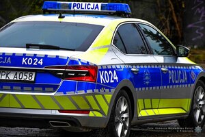 Oznakowany radiowóz