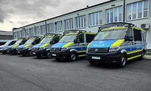 oznakowane radiowozy