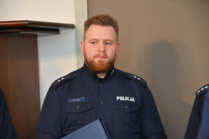 Funkcjonariusze podczas spotkania z Komendantem