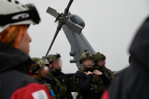 kontrterroryści podczas ćwiczeń