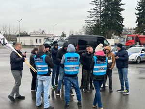 policjanci zespołu antykonfliktowego w trakcie szkolenia