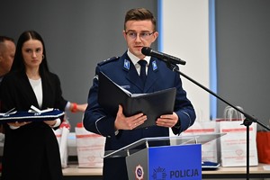 Funkcjonariusze podczas odznaczenia