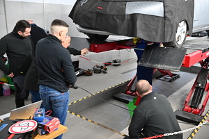 Osoby podczas szkolenia