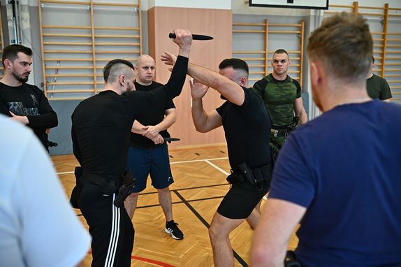 Funkcjonariusze podczas szkolenia