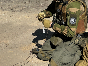 Podkarpaccy kontrterroryści wraz z norweskim zespołem EOD podczas ćwiczeń