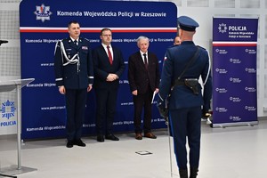 Policjanci podczas ślubowania