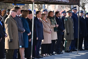 Uczestnicy obchodów Narodowego Dnia Pamięci Żołnierzy Wyklętych w Rzeszowie