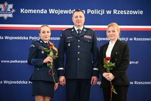 Uczestniczki i uczestnicy koncertu z okazji Dnia Kobiet zorganizowanego przez Komendę Wojewódzką Policji w Rzeszowie w Sali Koncertowej Wydziału Muzyki Uniwersytetu Rzeszowskiego.