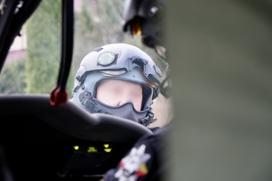 Kontrterroryści podczas ćwiczeń.