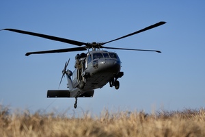 Kontrterroryści podczas ćwiczeń.