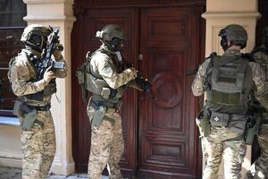 Policjanci podczas szkolenia