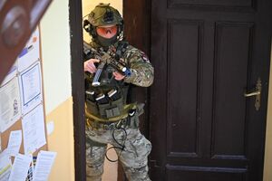 Policjanci podczas szkolenia