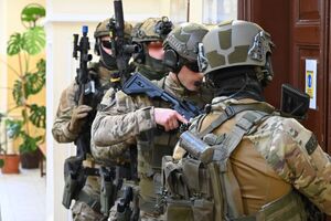 Policjanci podczas szkolenia