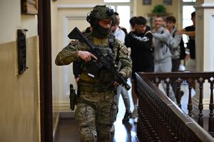 Policjanci podczas szkolenia