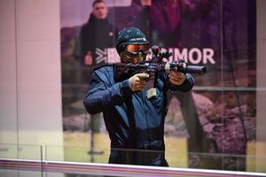 Funkcjonariusze podczas doskonalenia umiejętności