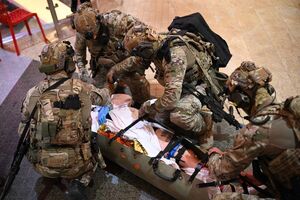 Funkcjonariusze podczas doskonalenia umiejętności