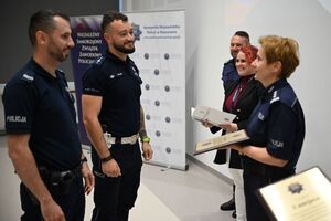 Uczestnicy podczas wojewódzkiego finału zawodów ratowników medycznych