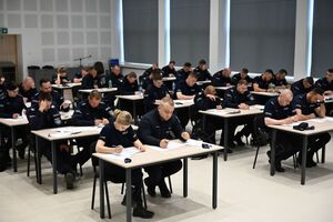 Uczestnicy podczas wojewódzkiego finału zawodów ratowników medycznych