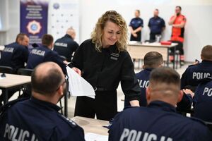 Uczestnicy podczas wojewódzkiego finału zawodów ratowników medycznych