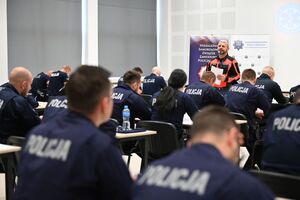 Uczestnicy podczas wojewódzkiego finału zawodów ratowników medycznych