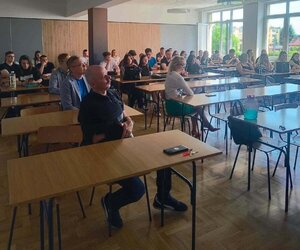 Policjanci Sekcji Doboru KWP w Rzeszowie promowali służbę w Policji wśród studentów w Krośnie