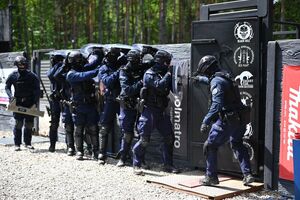 Policjanci podczas szkolenia