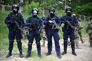 Policjanci podczas szkolenia