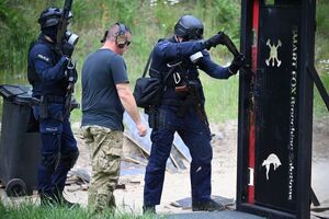 Policjanci podczas szkolenia