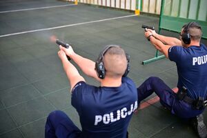 Funkcjonariusze podczas wojewódzkiego finału konkursu par patrolowych