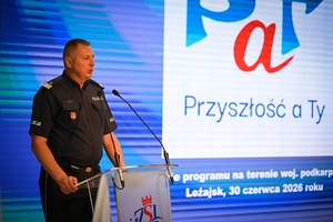 Uczestnicy inauguracji programu PaT w Leżajsku