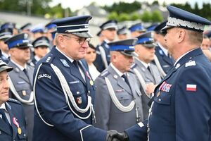 Funkcjonariusze podczas obchodów Święta Policji w rzeszowskim oddziale prewencji