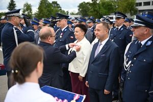 Funkcjonariusze podczas obchodów Święta Policji w rzeszowskim oddziale prewencji