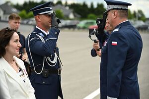 Funkcjonariusze podczas obchodów Święta Policji w rzeszowskim oddziale prewencji