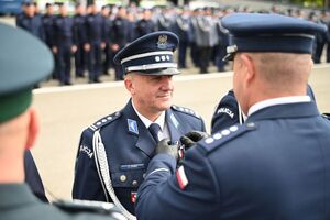 Funkcjonariusze podczas obchodów Święta Policji w rzeszowskim oddziale prewencji