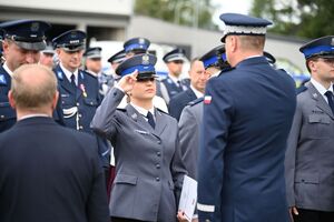 Funkcjonariusze podczas obchodów Święta Policji w rzeszowskim oddziale prewencji