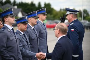 Funkcjonariusze podczas obchodów Święta Policji w rzeszowskim oddziale prewencji