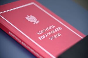 Funkcjonariusze podczas obchodów Święta Policji w rzeszowskim oddziale prewencji