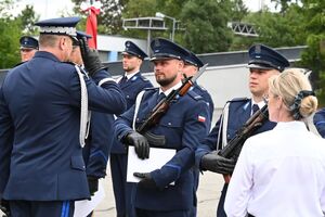 Funkcjonariusze podczas obchodów Święta Policji w rzeszowskim oddziale prewencji