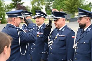 Funkcjonariusze podczas obchodów Święta Policji w rzeszowskim oddziale prewencji